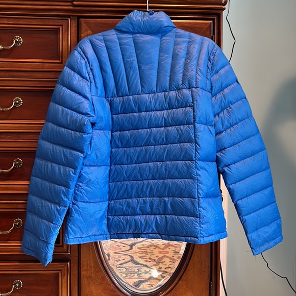Bernardo packable royal blue feather down puffer sz L with packing bag - Picture 6 of 6